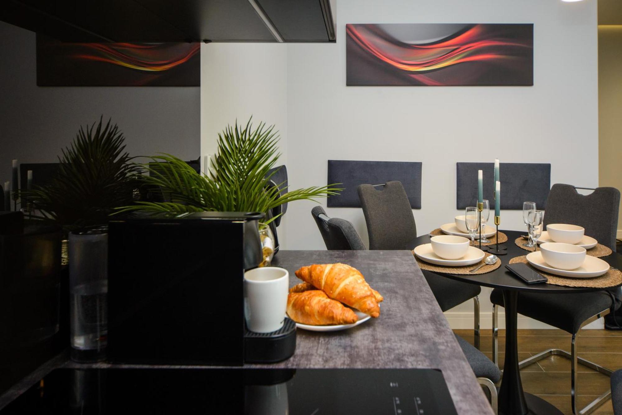 Maya's Flats & 32 - Granaria Apartment Gdansk