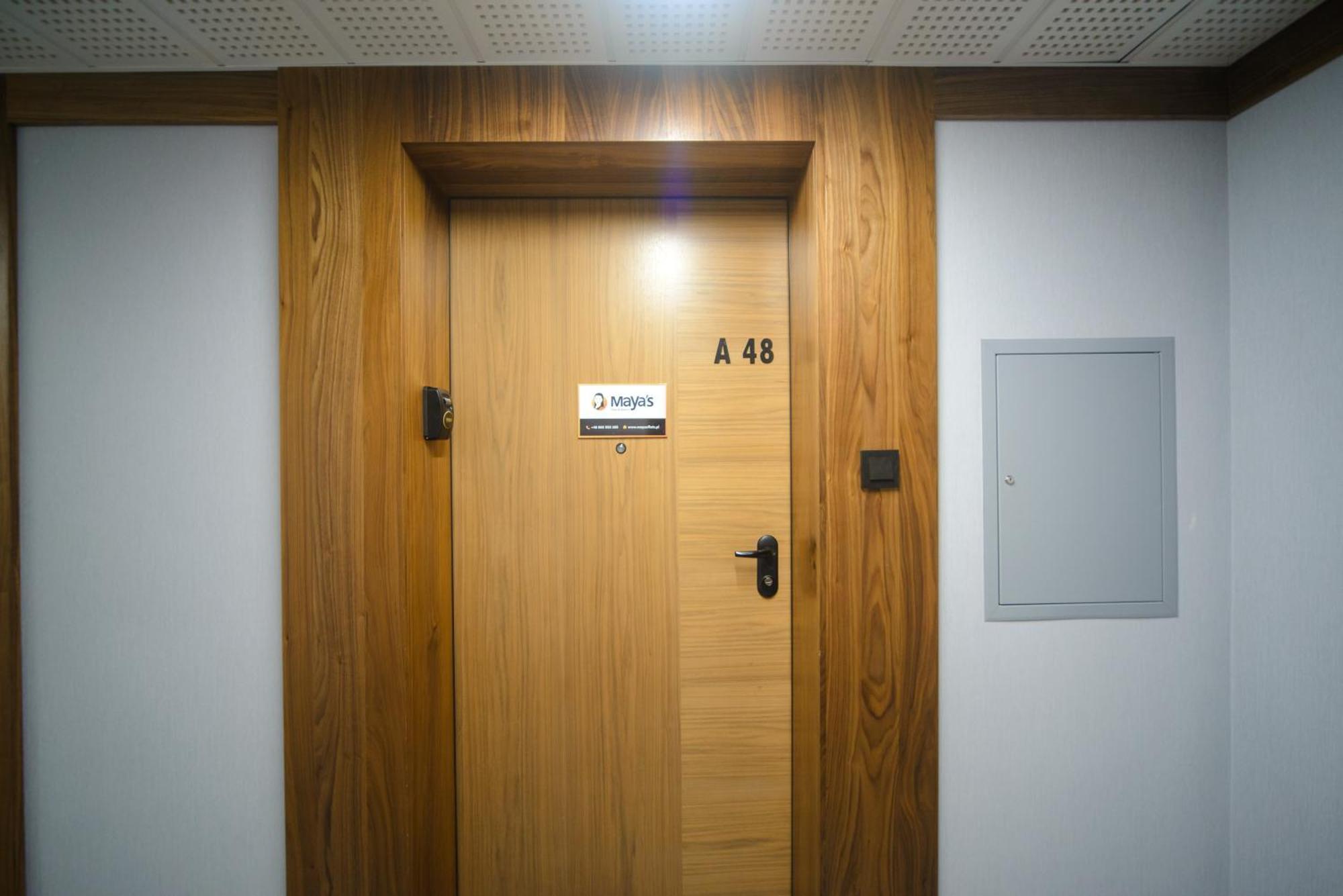 Apartament Maya's Flats & 32 - Granaria *